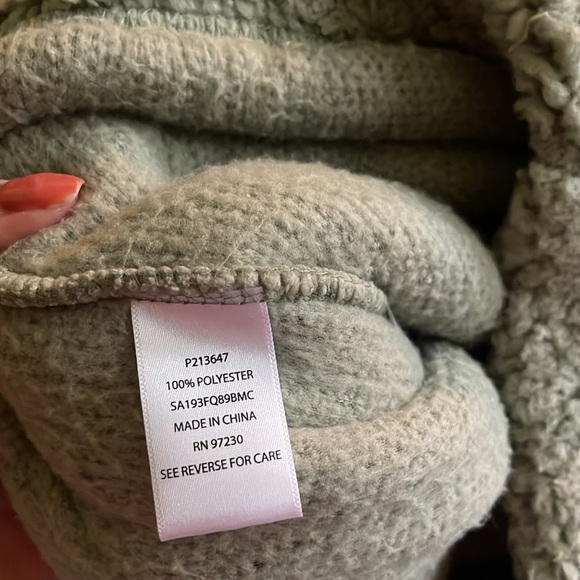 Crave Fame Plush jogger - Picture 5 of 7